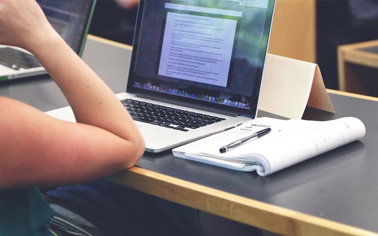 Fresh Office Decoration